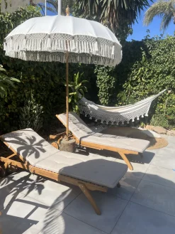 Ulkokalusteet<Beliani Aurinkotuoli Akasiapuu Vaalea Puu/Ruskeanharmaa Java