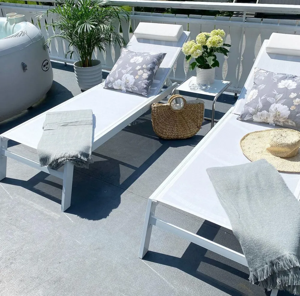 Ulkokalusteet<Beliani Aurinkotuoli Alumiini Valkoinen Catania Ii