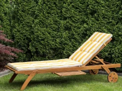 New Beliani Aurinkotuoli Pehmusteilla Keltavalkoinen Cesana