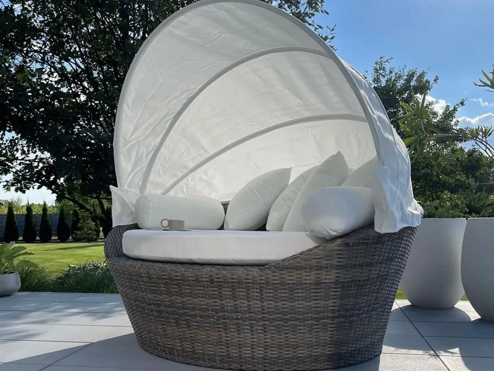 Ulkokalusteet<Beliani Aurinkovuode Polyrottinki Vaaleanruskea Sylt