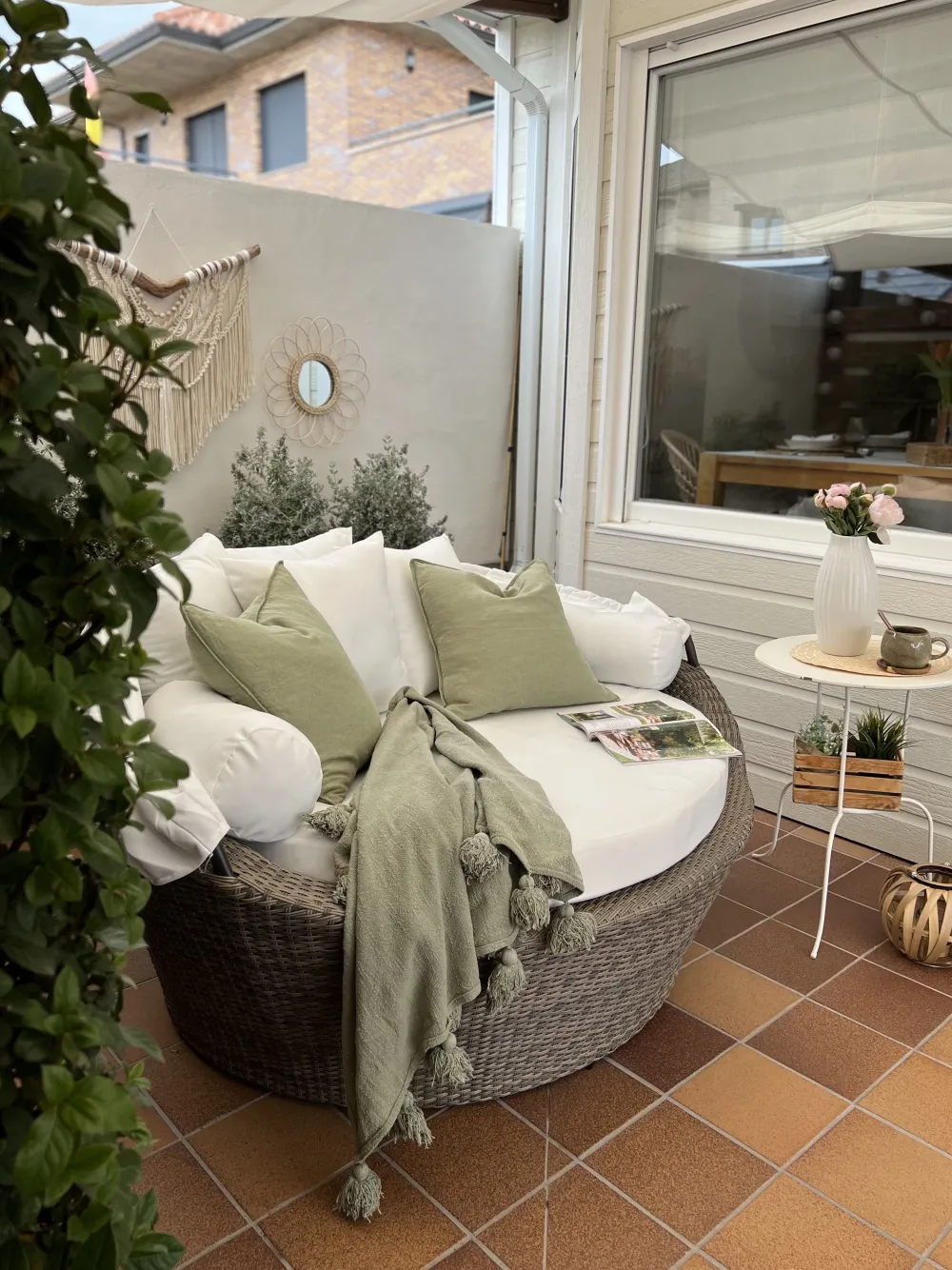 Ulkokalusteet<Beliani Aurinkovuode Polyrottinki Vaaleanruskea Sylt