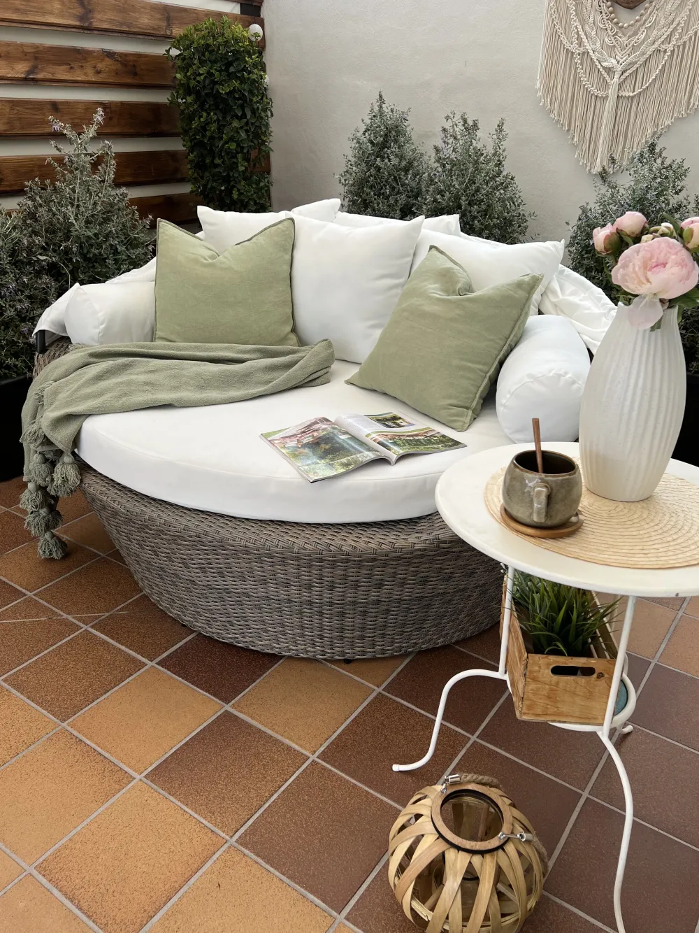 Ulkokalusteet<Beliani Aurinkovuode Polyrottinki Vaaleanruskea Sylt