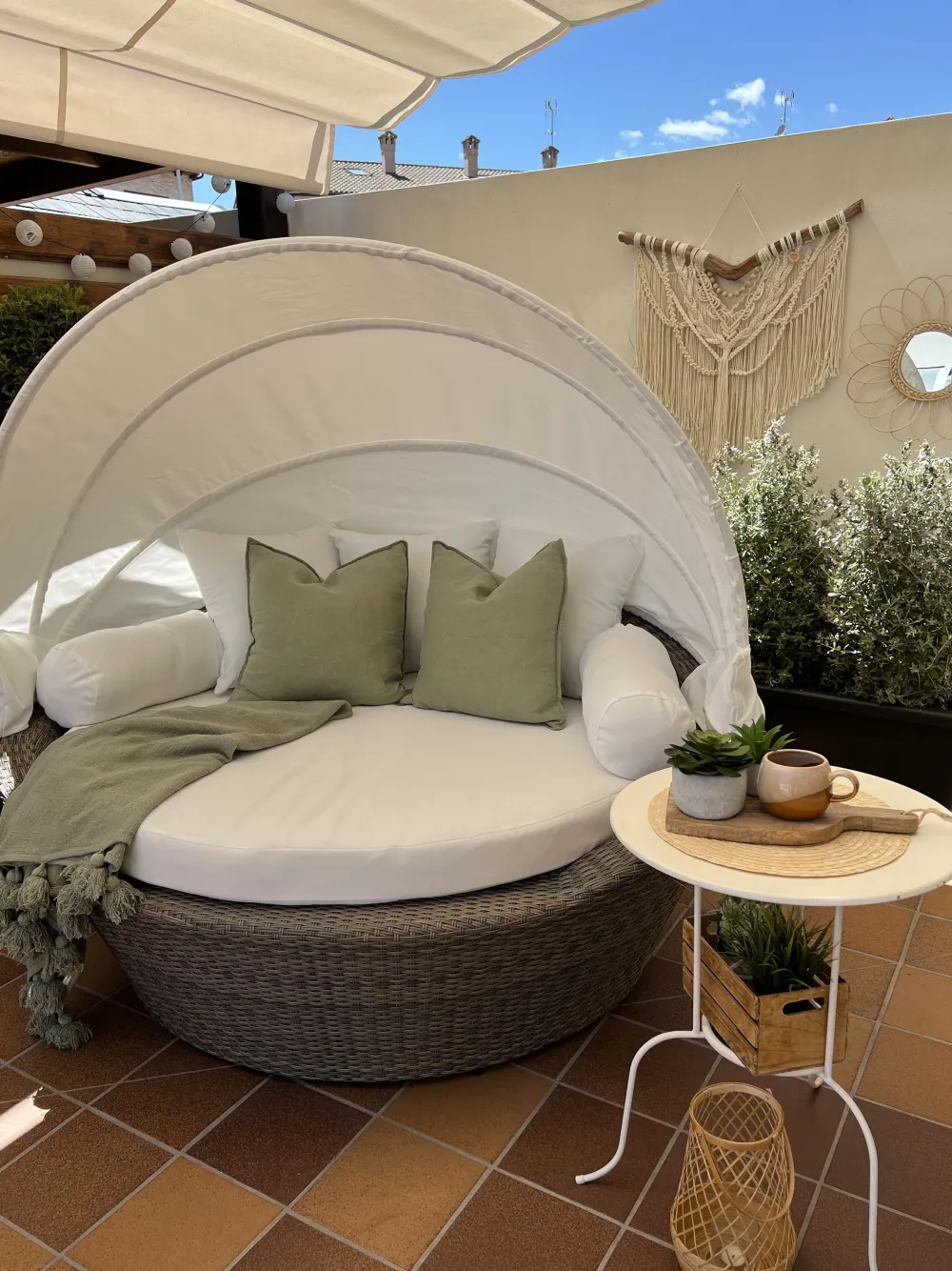 Ulkokalusteet<Beliani Aurinkovuode Polyrottinki Vaaleanruskea Sylt