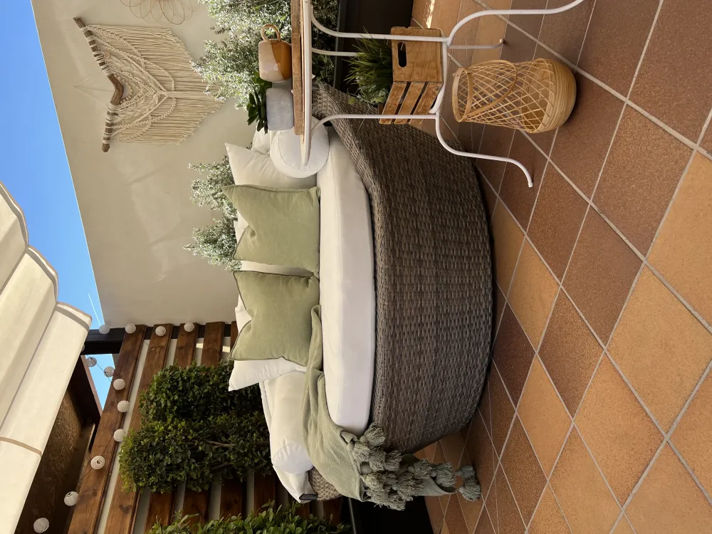 Ulkokalusteet<Beliani Aurinkovuode Polyrottinki Vaaleanruskea Sylt