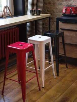 Tuolit<Beliani Baarijakkara Teras Valkoinen 76 Cm 2 Kpl Cabrillo