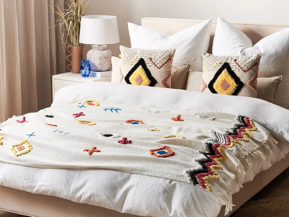 Shop Beliani Huopa Puuvilla Monivarinen 130 X 180 Cm Morena