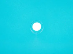 Shop Beliani 2-Istuttava Bistrosetti Muovi Turkoosi/Valkoinen Sersale/Vieste