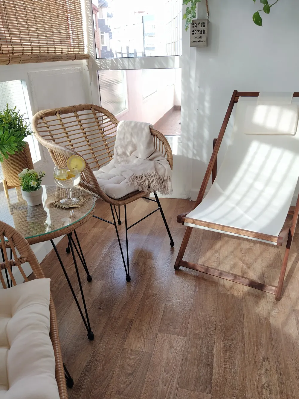 Cheap Beliani 2-Istuttava Bistrosetti Polyrottinki Luonnonvari Tropea Ii