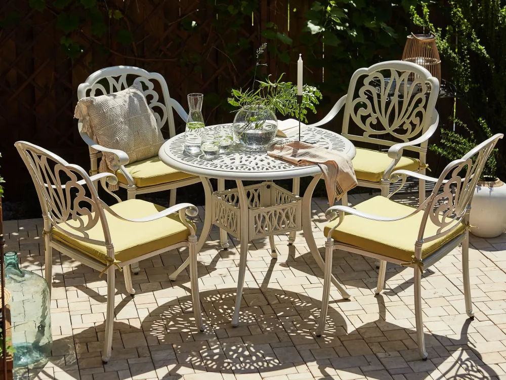 Ulkokalusteet<Beliani 4-Istuttava Ulkoruokailuryhma Alumiini Valkoinen Ancona