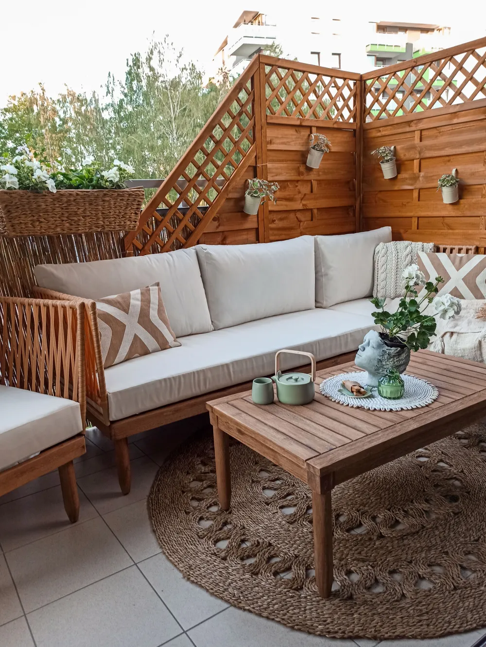 New Beliani 4-Istuttava Ulkosohvaryhma Akasiapuu Oikeak. Valkoinen Cremona