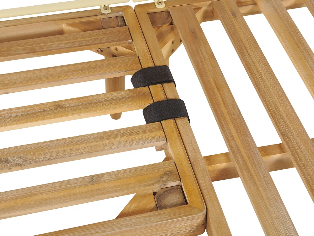 New Beliani 4-Istuttava Ulkosohvaryhma Akasiapuu Oikeak. Valkoinen Cremona