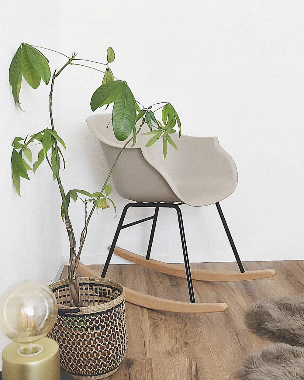 Tuolit<Beliani Keinutuoli Muovi Beige Harmony