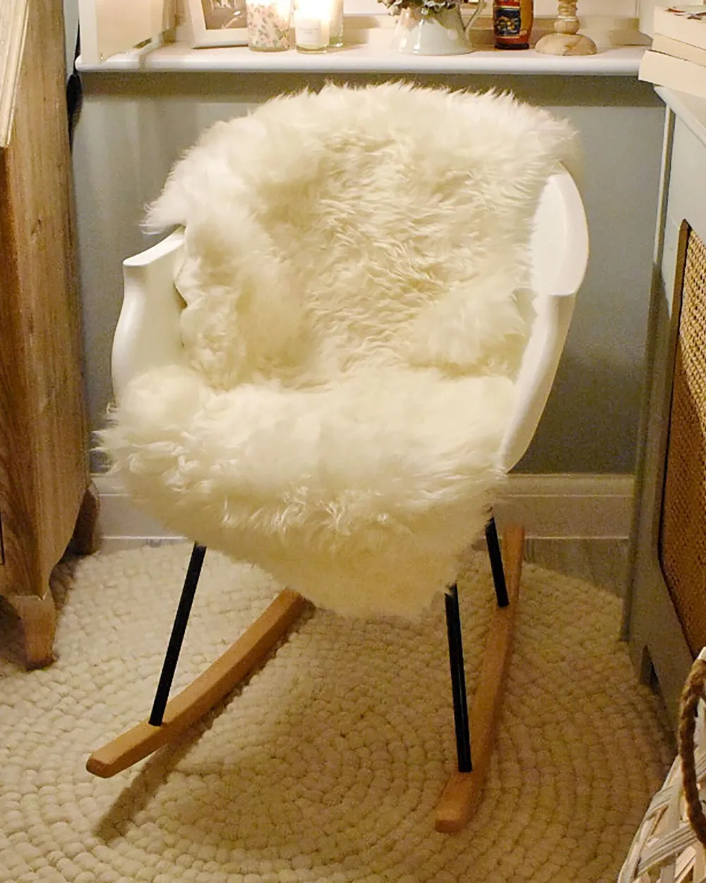 Tuolit<Beliani Keinutuoli Muovi Valkoinen Harmony