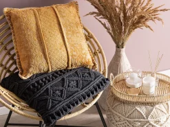 Outlet Beliani Koristetyyny Keltainen Kohokuvioitu 45 X 45 Cm 2 Kpl Kavalam