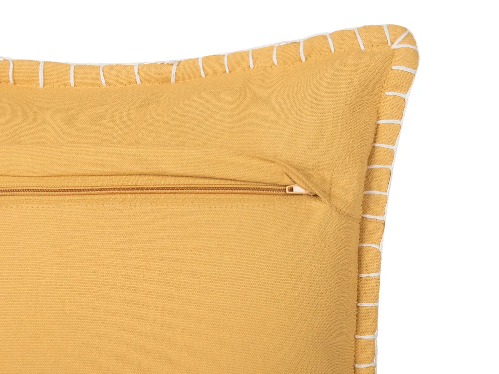 Outlet Beliani Koristetyyny Keltainen Kohokuvioitu 45 X 45 Cm 2 Kpl Kavalam