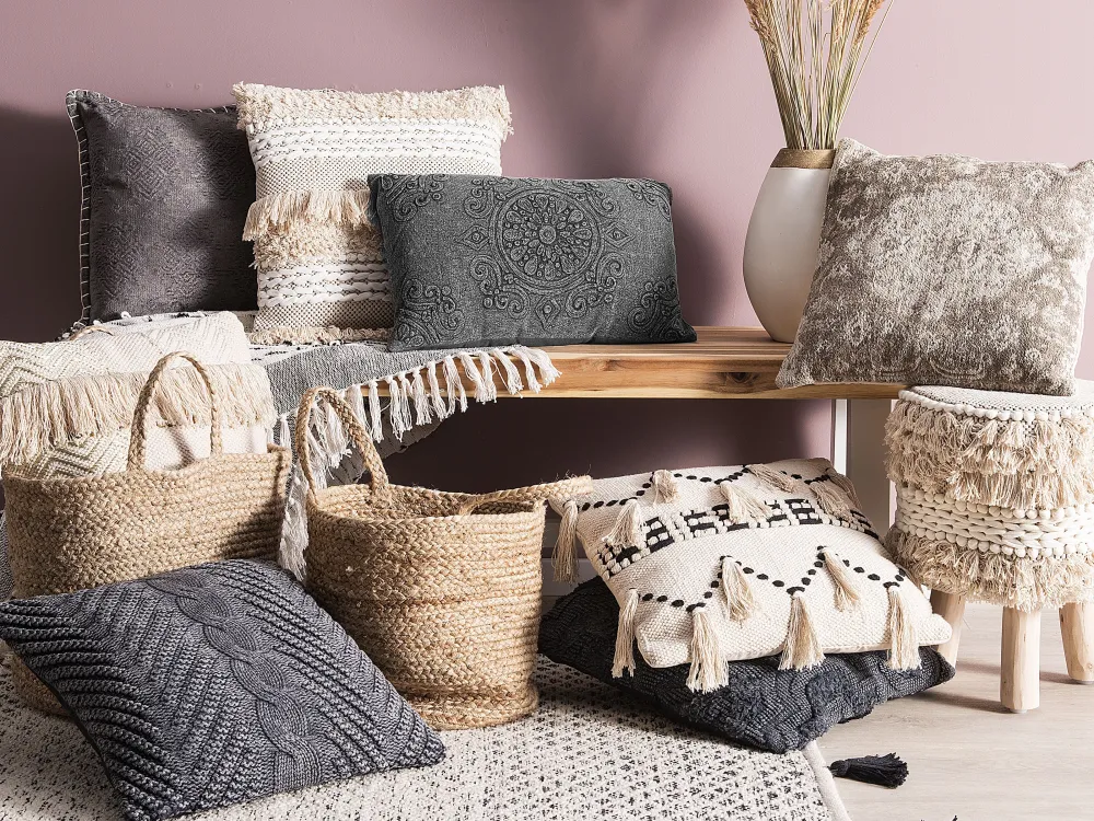 Outlet Beliani Koristetyyny Puuvilla Harmaa Kohokuvioitu 30 X 50 Cm Veloor