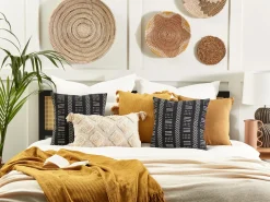 Tekstiilit<Beliani Koristetyyny Puuvilla Musta/Valkoinen 45 X 45 Cm Benzoin