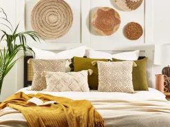 Tekstiilit<Beliani Koristetyyny Sametti Beige 45 X 45 Cm Santolina