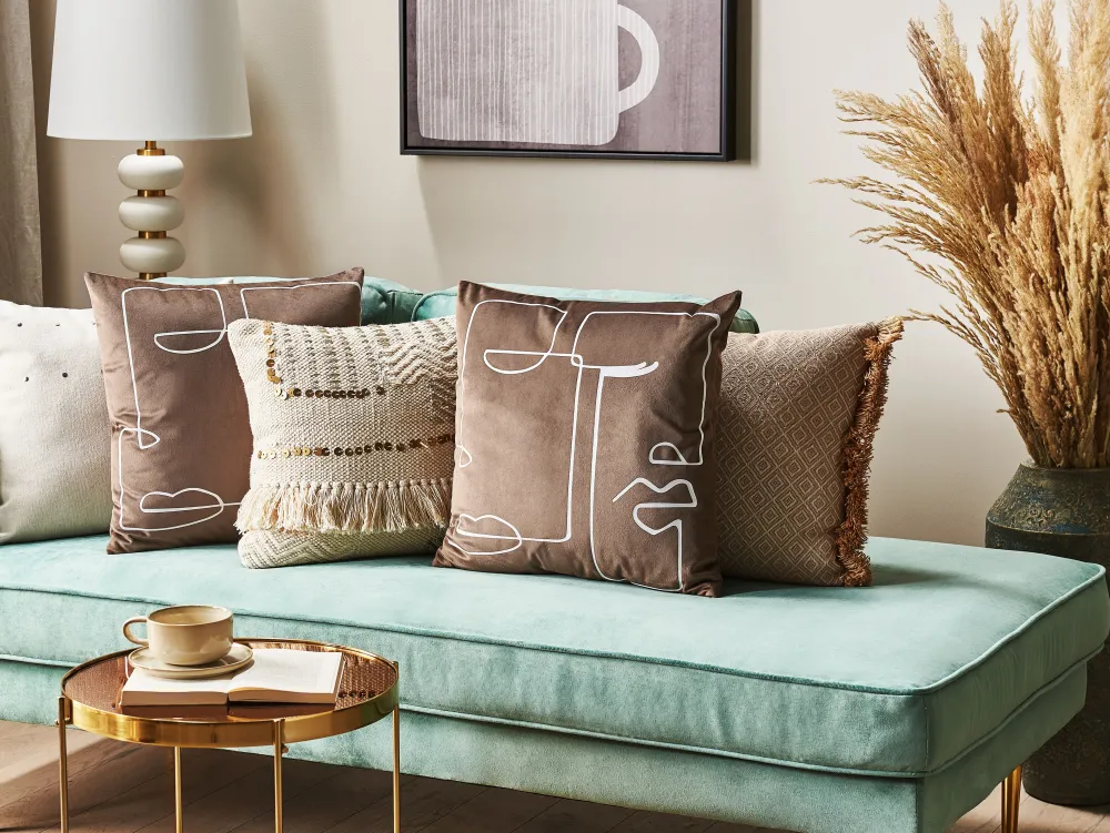 Cheap Beliani Koristetyyny Sametti Ruskea Kasvokuvio 45 X 45 Cm 2 Kpl Philodendron