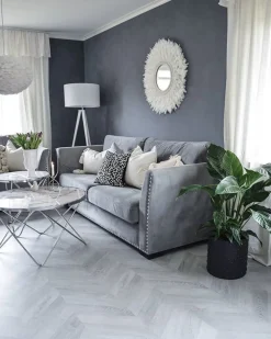 Valaisimet<Beliani Lattiavalaisin Metalli Valkoinen Stiletto