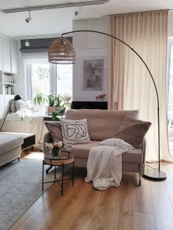 Valaisimet<Beliani Lattiavalaisin Rottinki Luonnonvari/Musta Guaviare