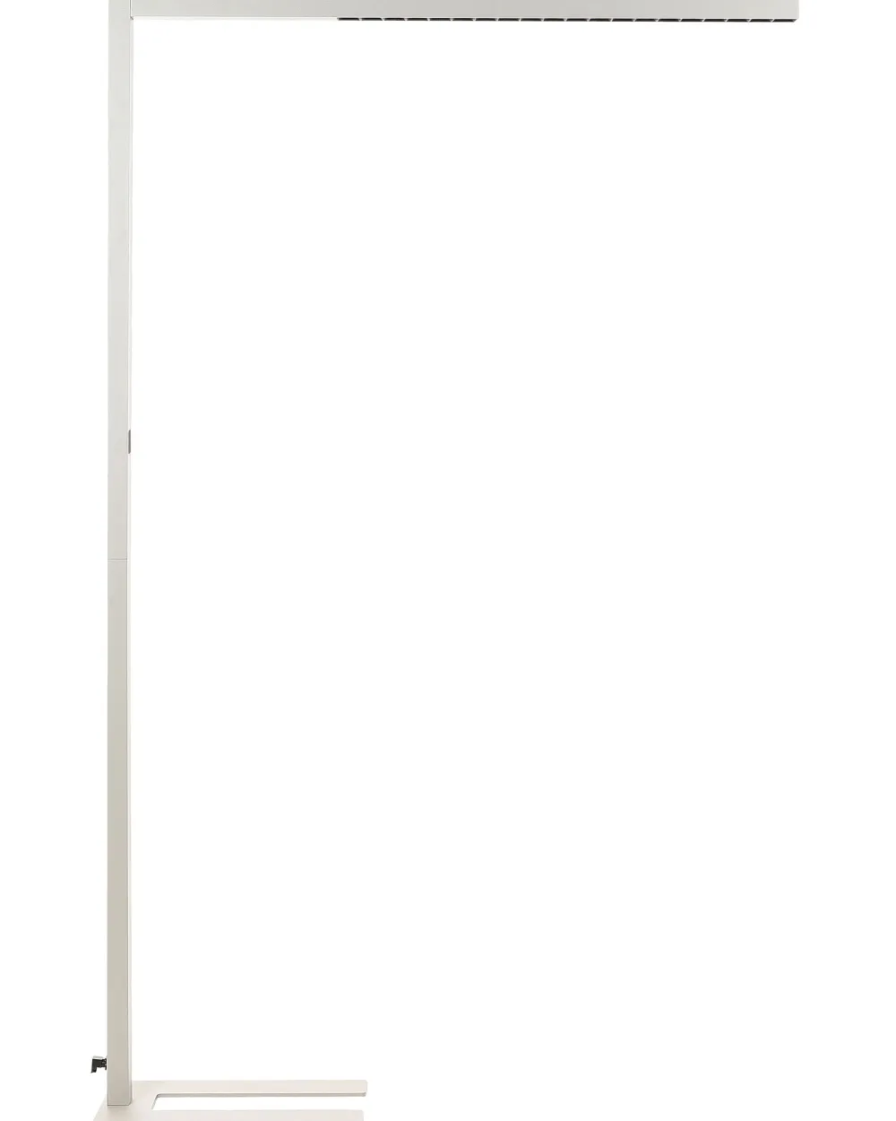 Outlet Beliani Led-Lattiavalaisin Alumiini Hopea Mensa