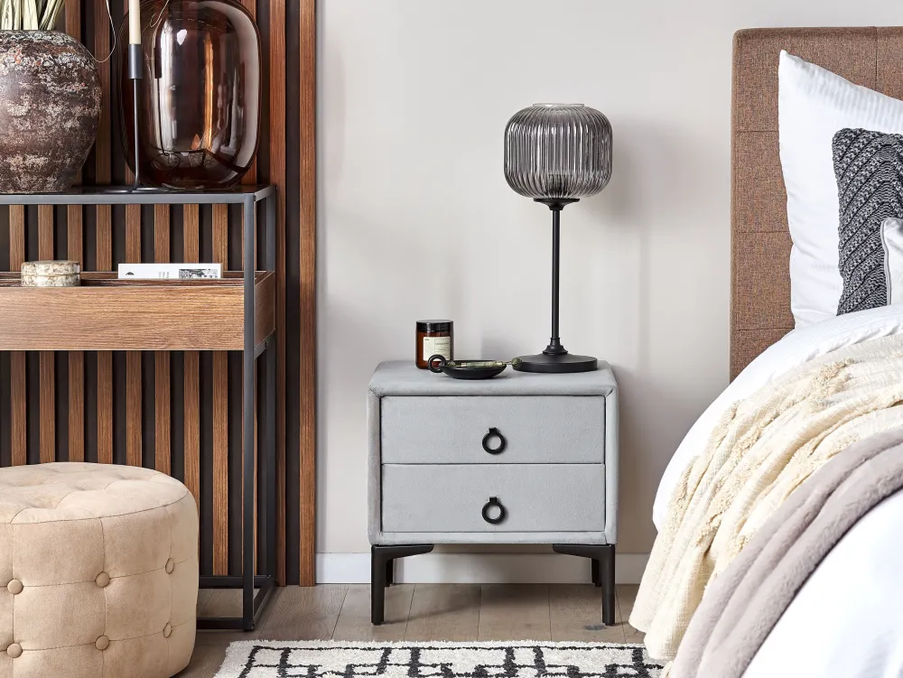 Sängyt<Beliani Makuuhuonesetti Sametti 3 Osaa Vaaleanharmaa 180 X 200 Cm Sezanne