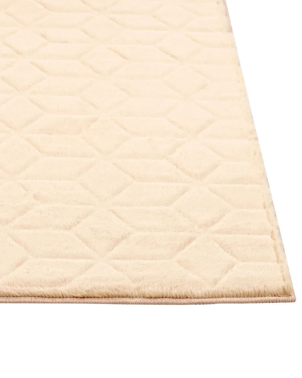 Matot<Beliani Matto Janiksen Tekoturkis Beige 160 X 230 Cm Thatta
