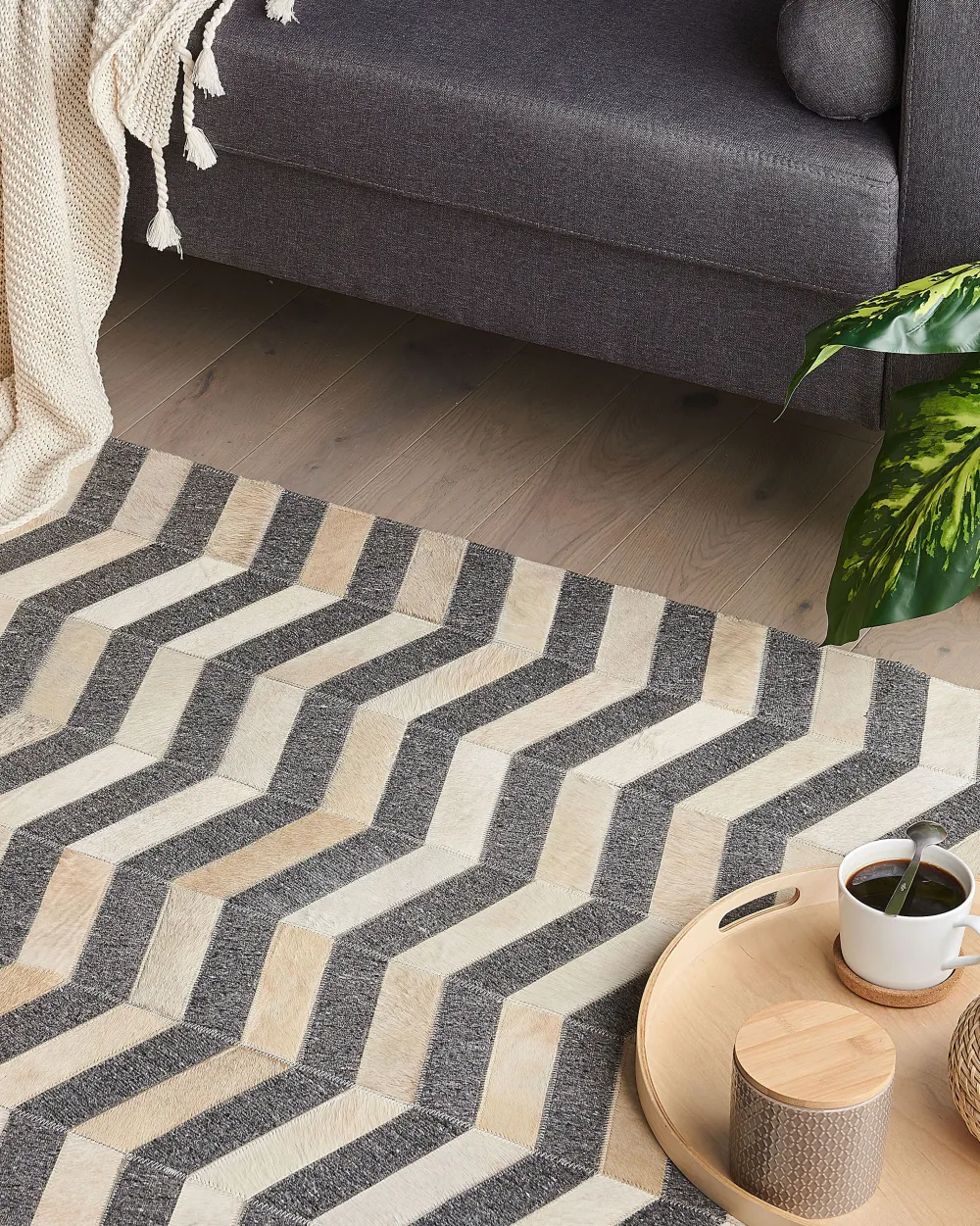 Store Beliani Matto Lehmannahka Harmaa/Beige 160 X 230 Cm Baggoze