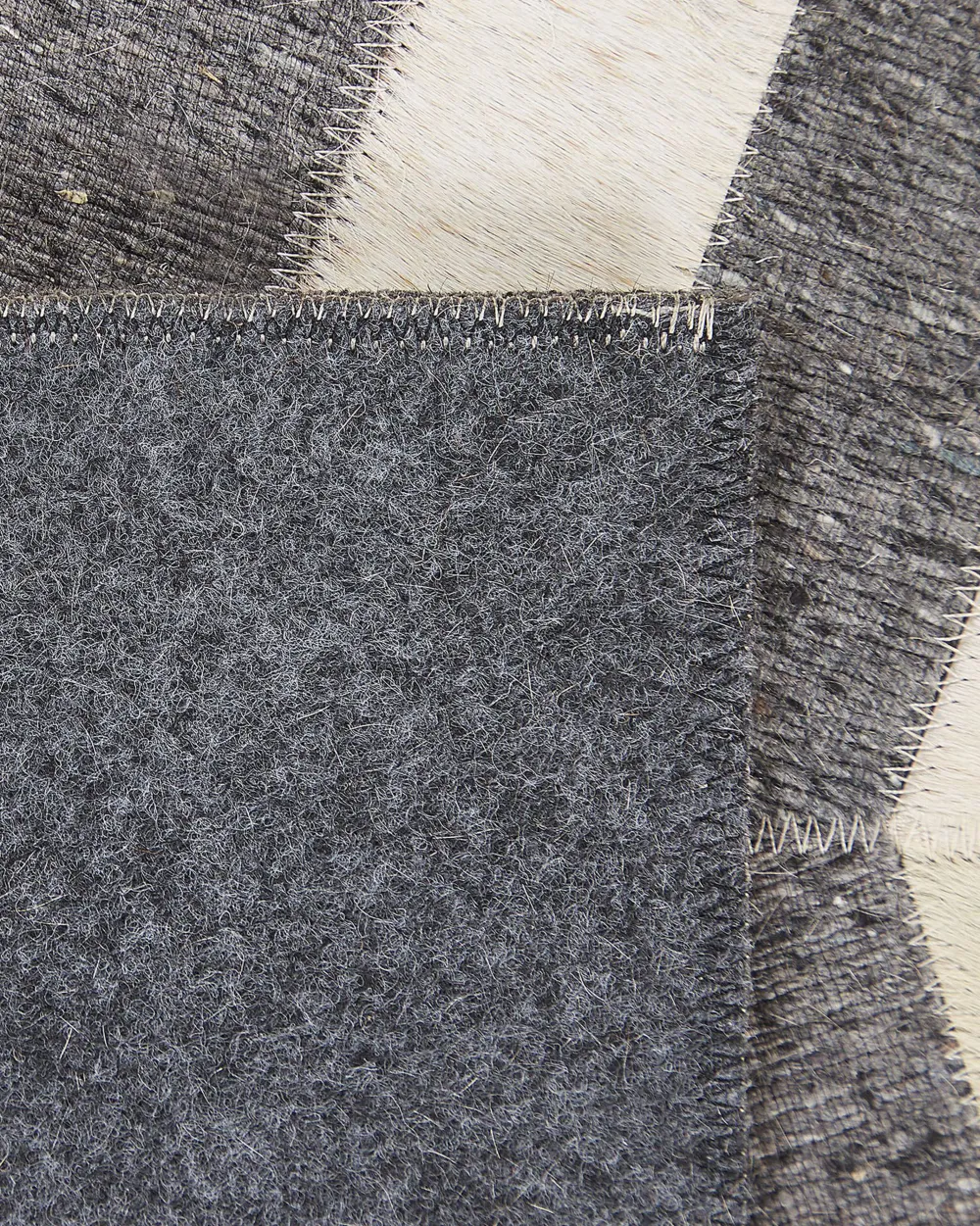 Store Beliani Matto Lehmannahka Harmaa/Beige 160 X 230 Cm Baggoze