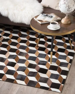 Shop Beliani Matto Lehmannahka Ruskea 140 X 200 Cm Alpkoy