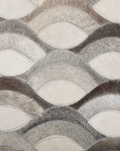 Matot<Beliani Matto Lehmannahka Ruskea/Beige 160 X 230 Cm Kirca