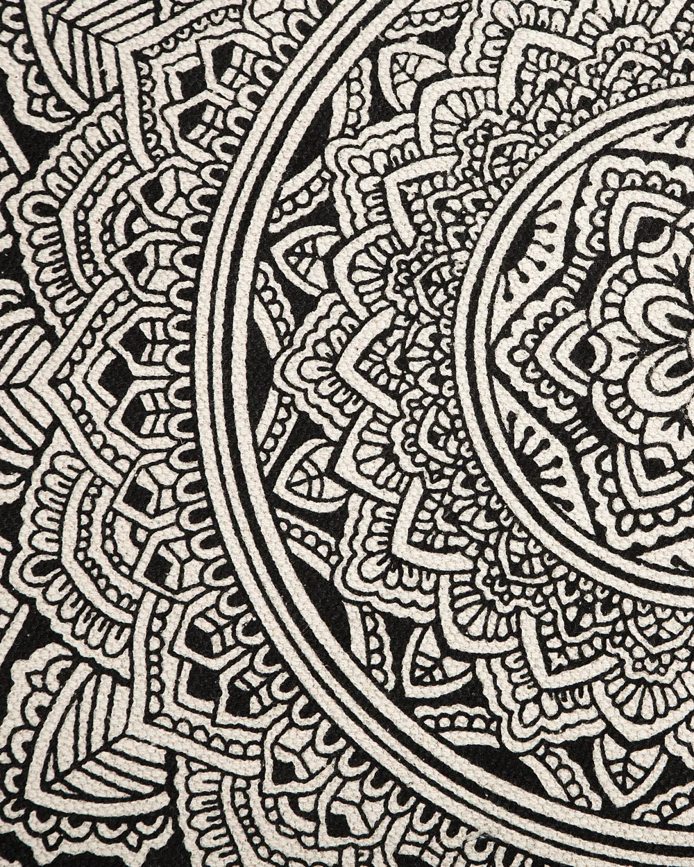 Online Beliani Matto Puuvilla Kermanvalkoinen/Musta O 120 Cm Hizan