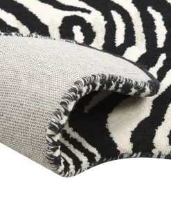 Matot<Beliani Matto Villa Musta/Valkoinen 100 X 160 Cm Marty