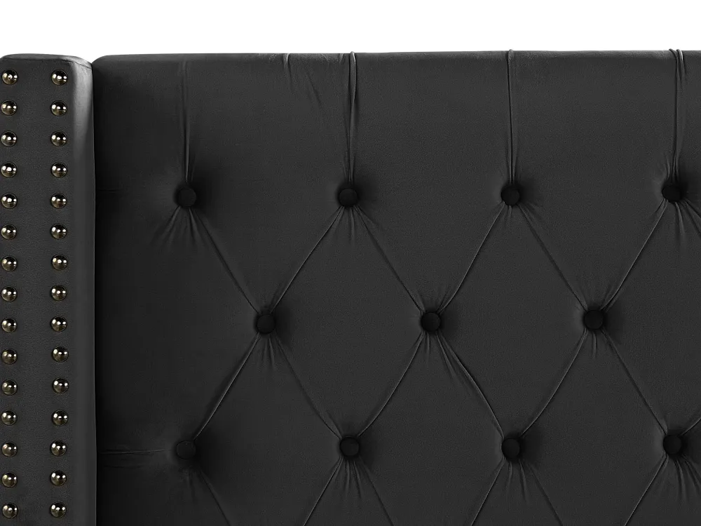 Sängyt<Beliani Parisanky Sametti Musta 180 X 200 Cm Lubbon