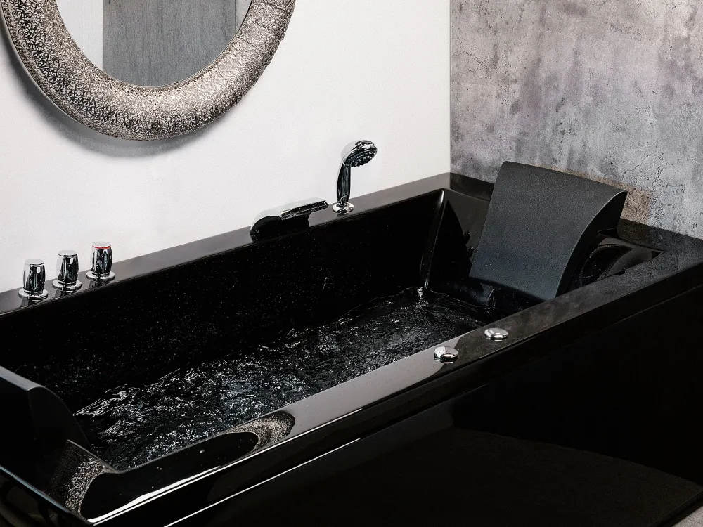 Kylpy- & Poreammeet<Beliani Poreamme Vasenk. Led-Valot Musta 183 X 90 Cm Varadero