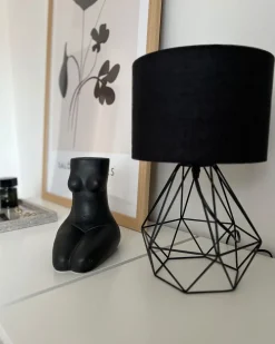 Valaisimet<Beliani Poytavalaisin Metalli Musta Maroni