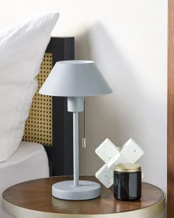 Valaisimet<Beliani Poytavalaisin Rauta Vaaleanharmaa Caparo