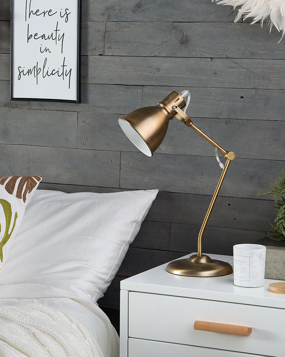 Valaisimet<Beliani Poytavalaisin Teras Messinki Monsan