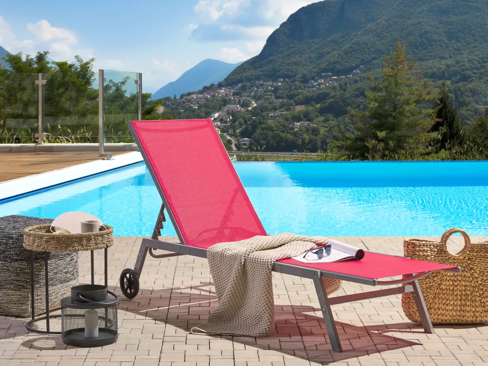 Ulkokalusteet<Beliani Punainen Teraksinen Aurinkotuoli Levanzo