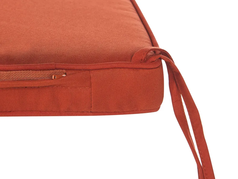 Ulkokalusteet<Beliani Puutarhapenkki Akasiapuu Säilytystila Punainen 120 Cm Sovana