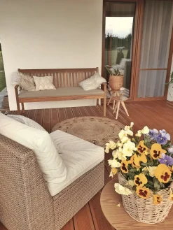 Discount Beliani Puutarhapenkki Sertifioitu Akaasia Vaalea Puu/Ruskeanharmaa 160 Cm Vivara