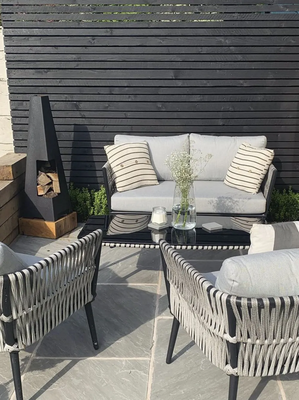 Ulkokalusteet<Beliani Puutarhapoytaryhma Harmaa/Musta Preveza