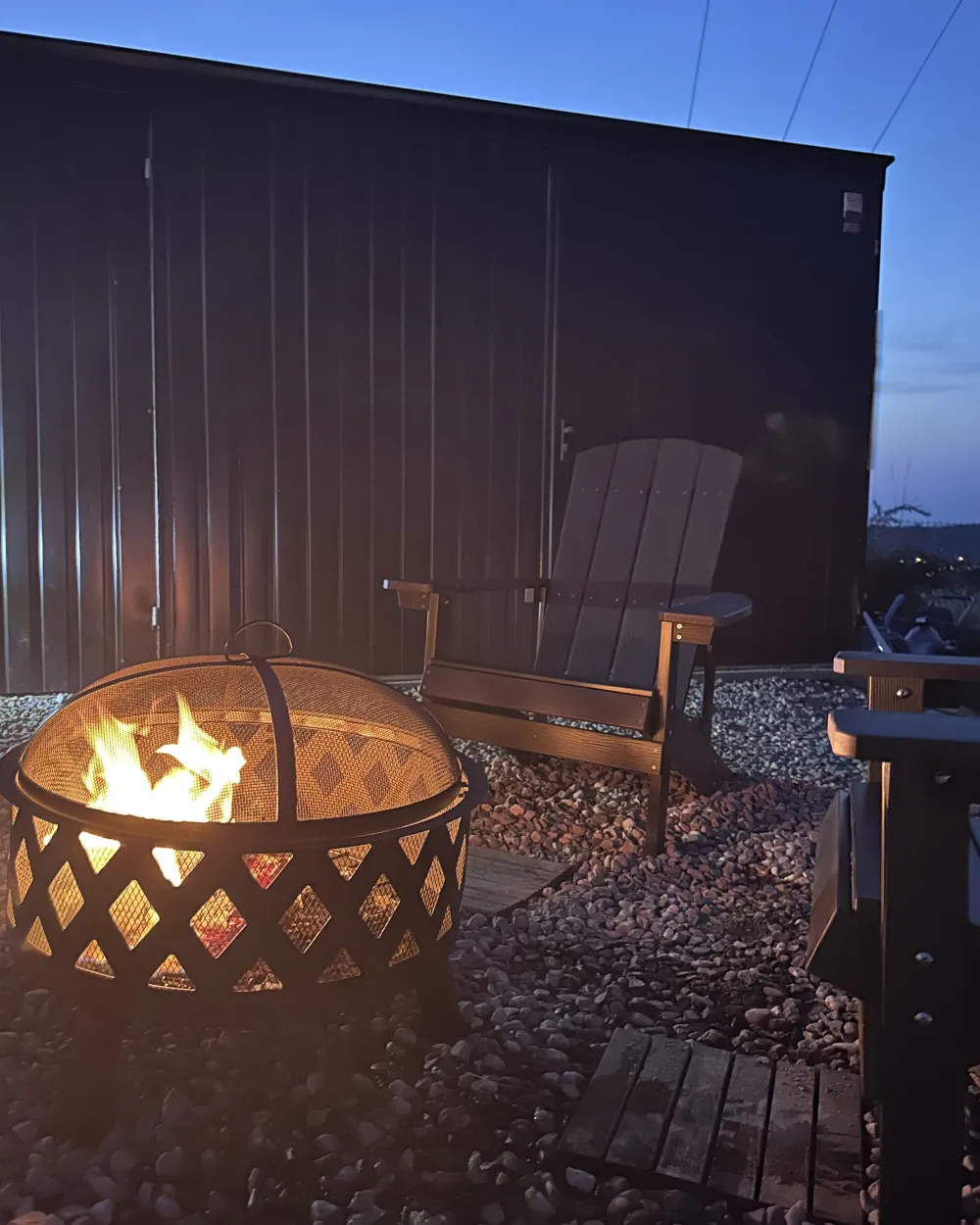 Cheap Beliani Puutarhatuoli Tummanharmaa Adirondack