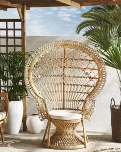 Tuolit<Beliani Riikinkukkotuoli Rottinki Luonnonvari Emmanuelle