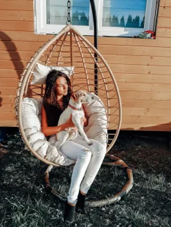 Nojatuolit<Beliani Riipputuoli Jalustalla Polyrottinki Luonnonvari Arsita