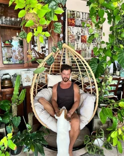 Nojatuolit<Beliani Riipputuoli Jalustalla Polyrottinki Luonnonvari Arsita