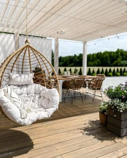 Nojatuolit<Beliani Riipputuoli Jalustalla Polyrottinki Luonnonvari Arsita