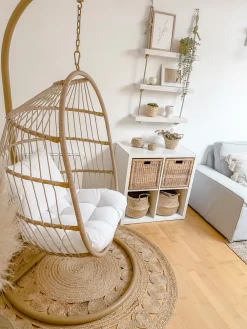 Nojatuolit<Beliani Riipputuoli Jalustalla Polyrottinki Luonnonvari Alba