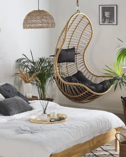 Nojatuolit<Beliani Riipputuoli Jalustalla Polyrottinki Luonnonvari Pineto